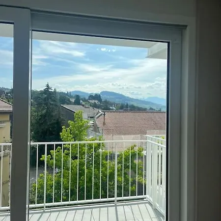 Luxury With Balcony In Pully